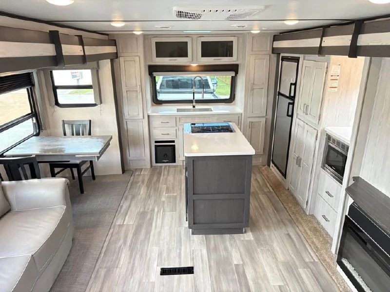 2022 Keystone Sprinter Limited (Travel Trailer) 333FKS