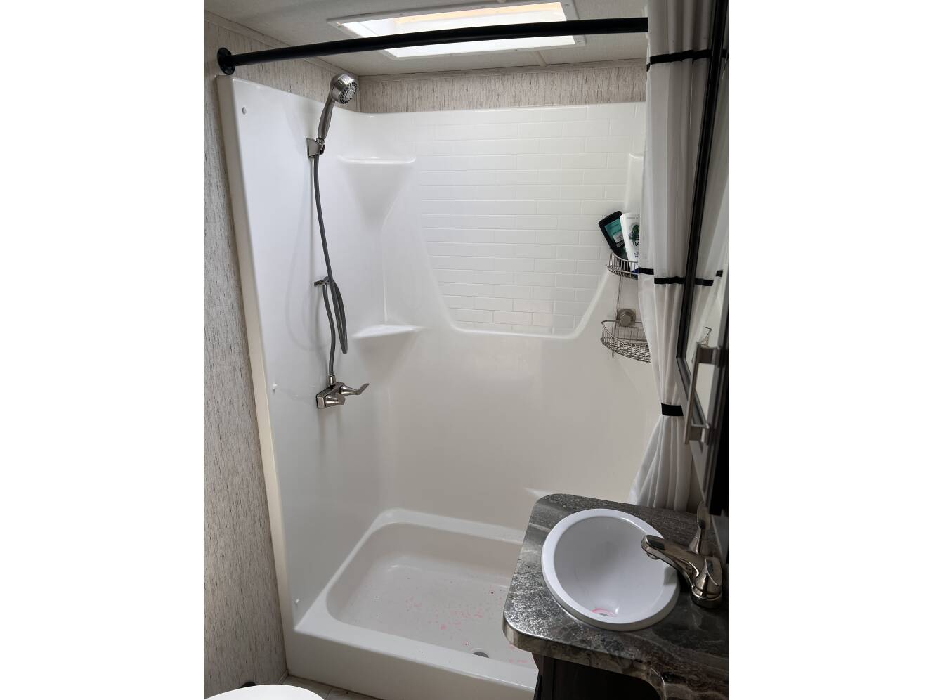 A photo of this 2020 Grand Design MOMENTUM G-CLASS 350G