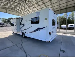 2006 COACHMEN FREELANDER 3100SO