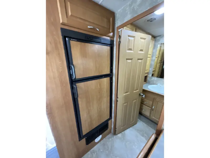 2006 COACHMEN FREELANDER 3100SO