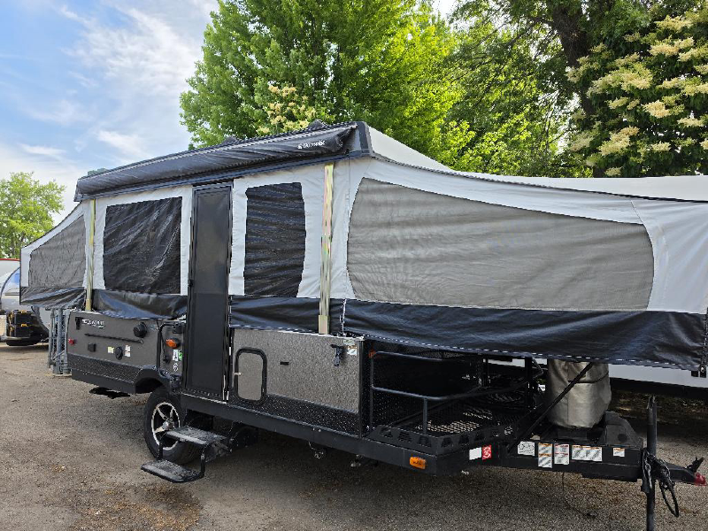 2017 FOREST RIVER 2280BHESP