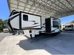 2012 KEYSTONE FUZION 310