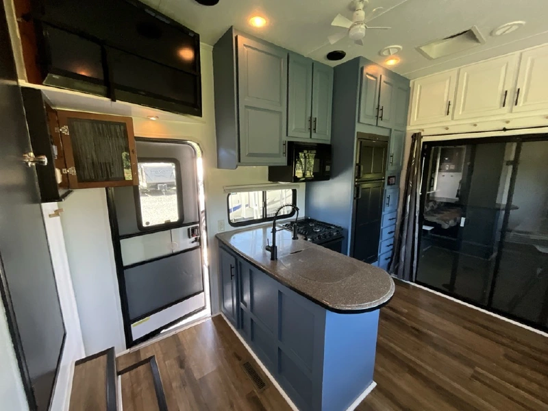 2012 KEYSTONE FUZION 310