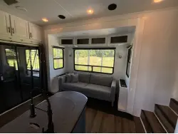 2012 KEYSTONE FUZION 310