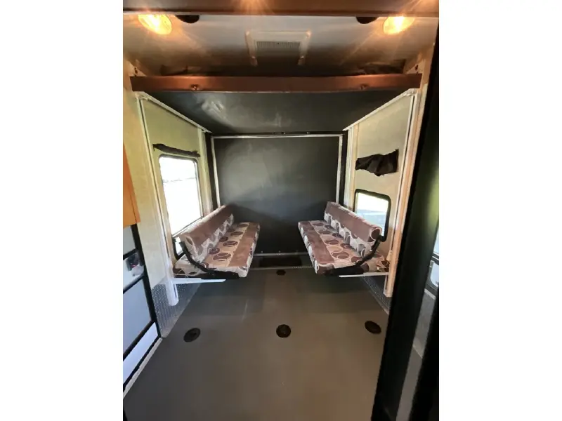 2012 KEYSTONE FUZION 310