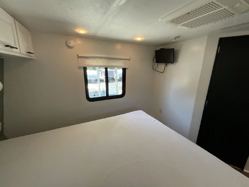 2012 KEYSTONE FUZION 310