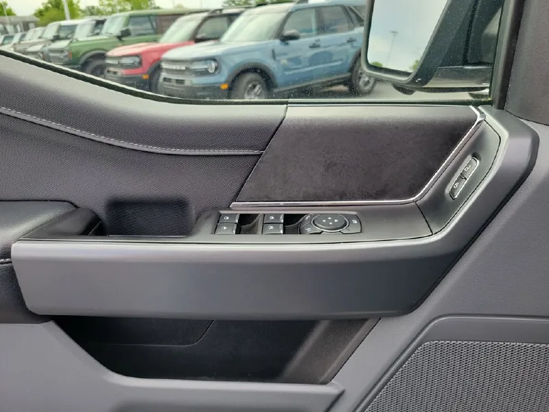 2024 FORD F150