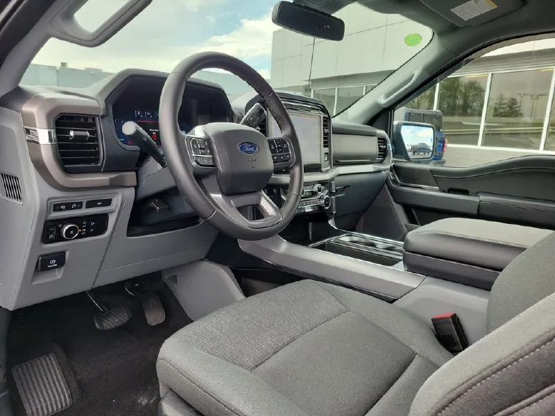 2024 FORD F150