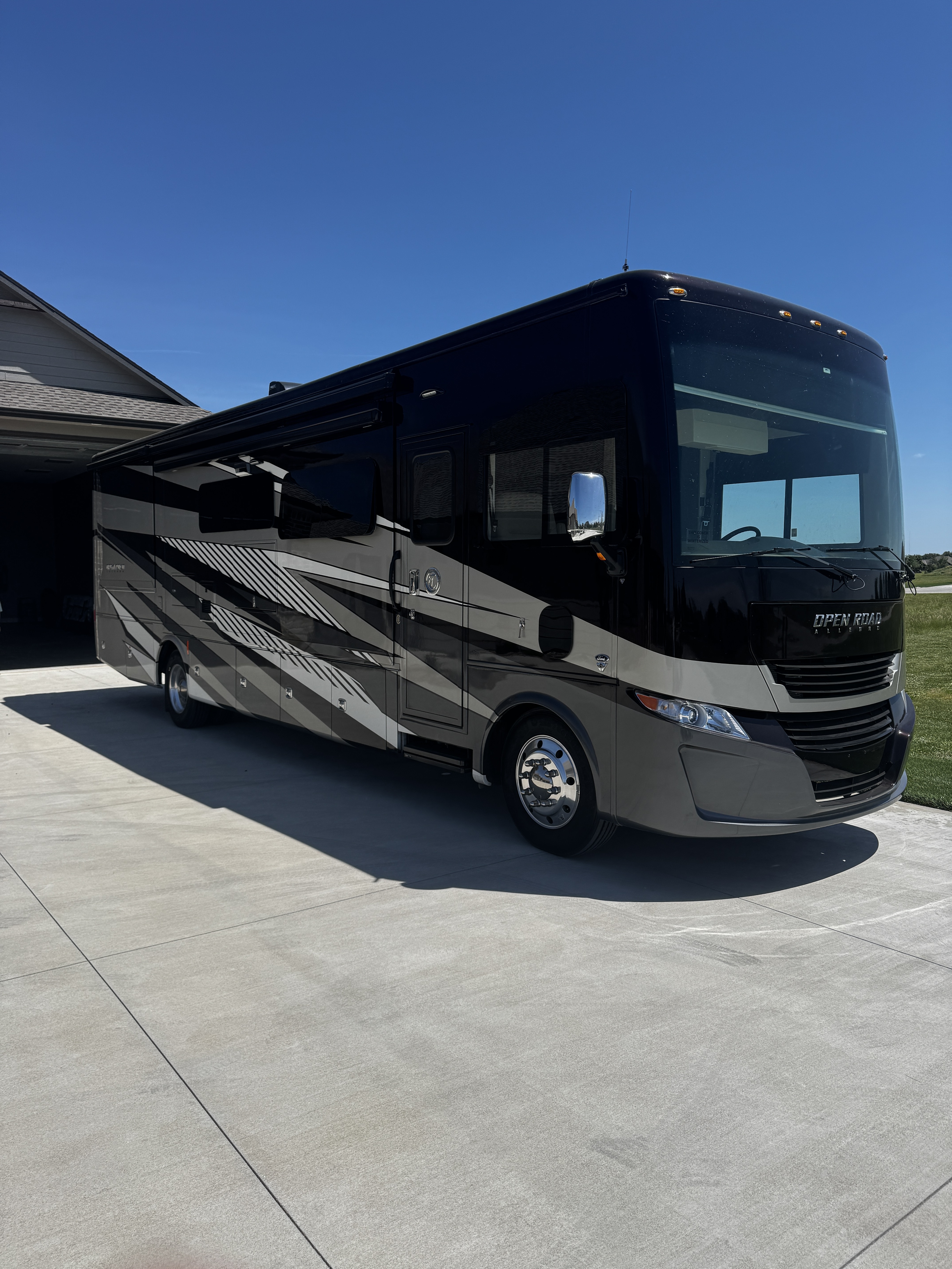 2024 Tiffin Motorhomes ALLEGRO OPEN ROAD 34PA RV