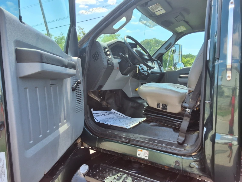 2012 FORD F750