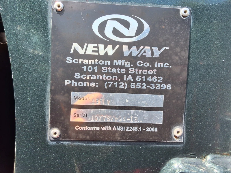 2012 FORD F750