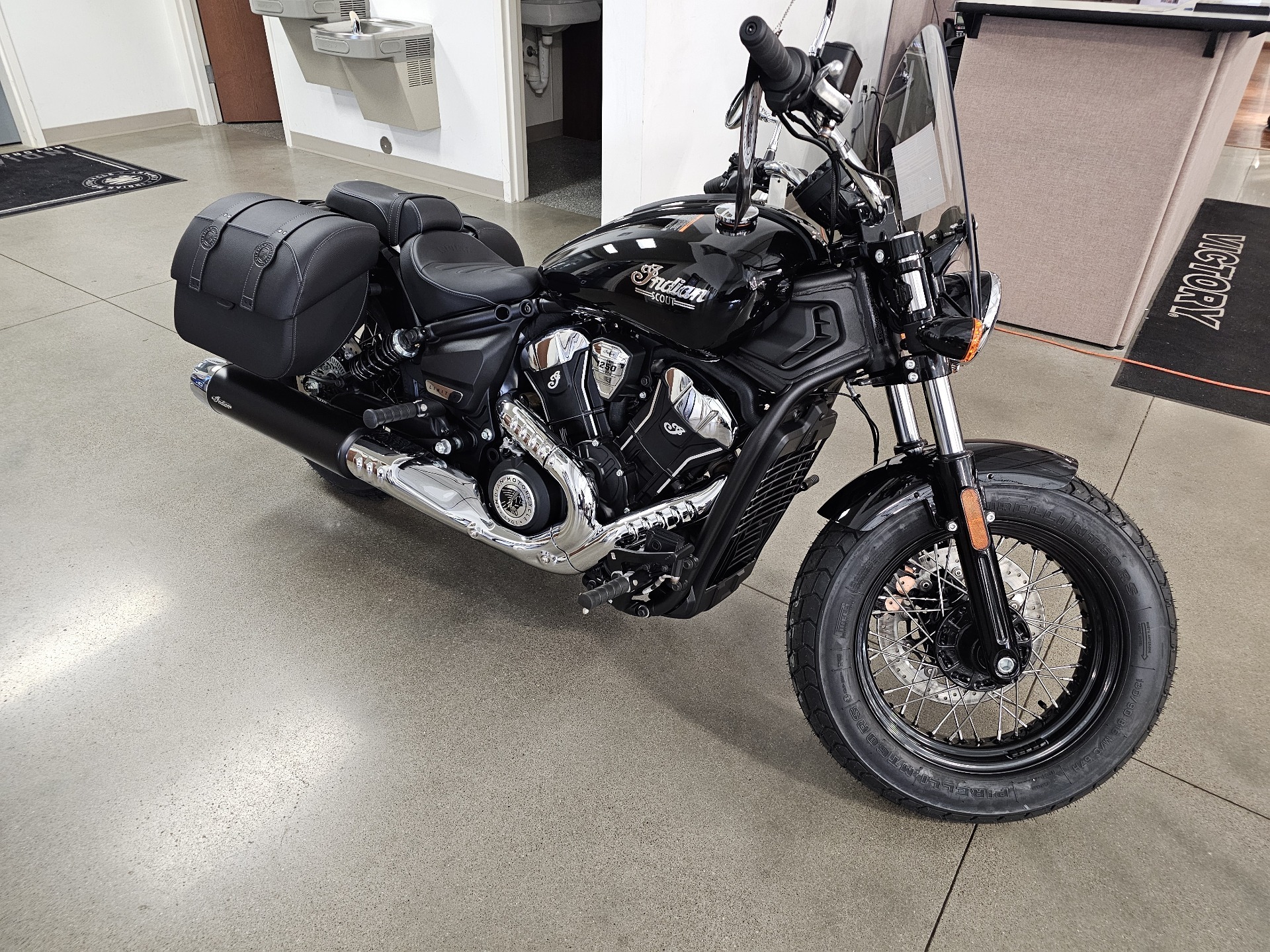 2025 Indian Motorcycle Super Scout® Limited +Tech LIMITED + TECH in Bettendorf, IA