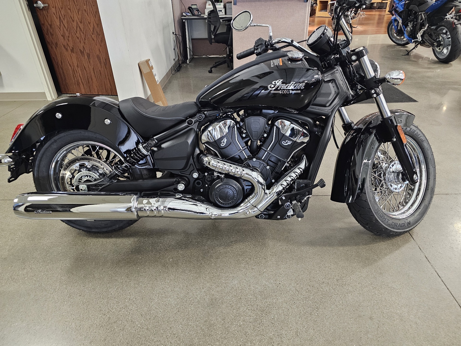 2025 Indian Motorcycle Scout® Classic BASE in Bettendorf, IA
