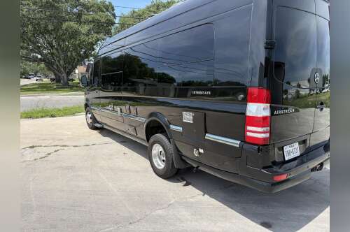 2017 Airstream INTERSTATE GRAND TOUR EXT 3500 in corpus christi TX