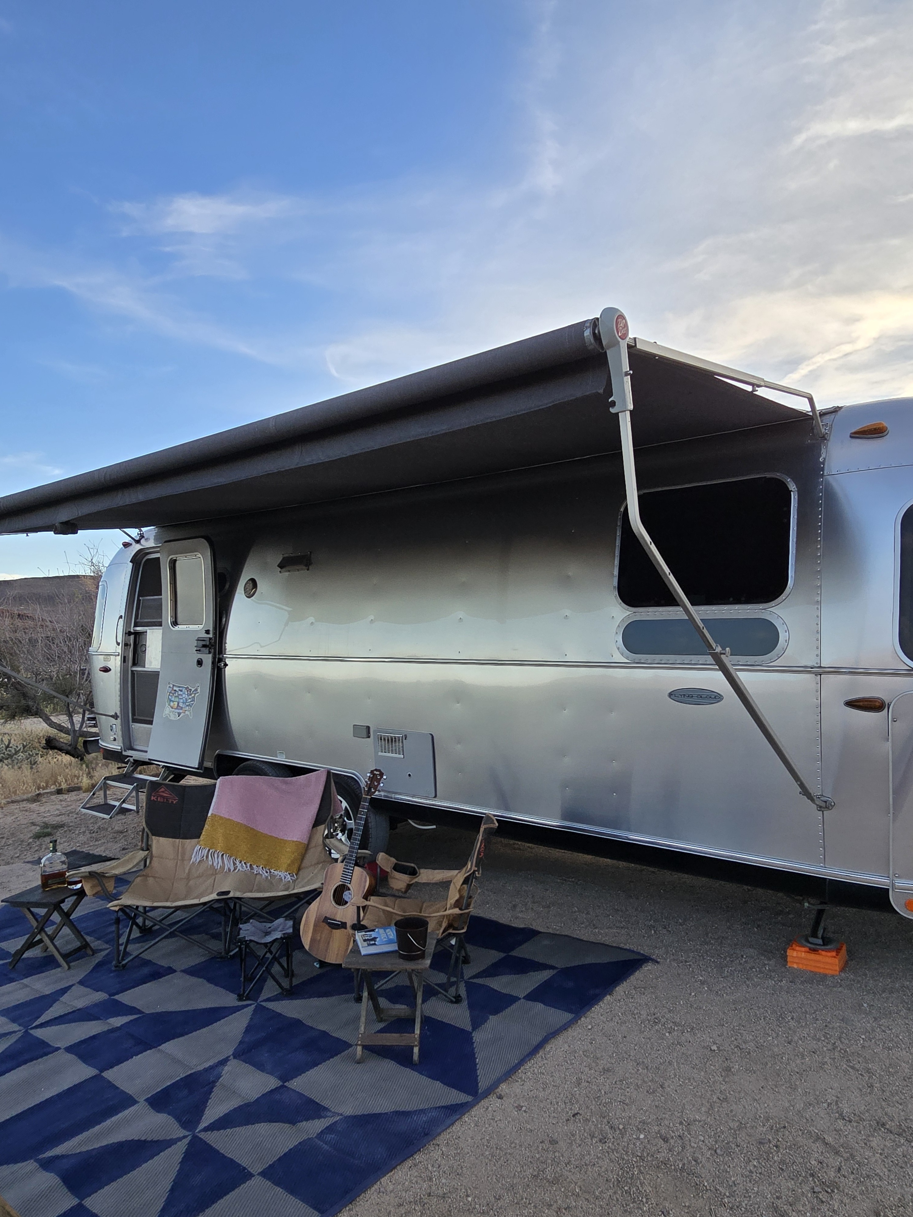 2017 Airstream FLYING CLOUD 27FB QUEEN in denver CO