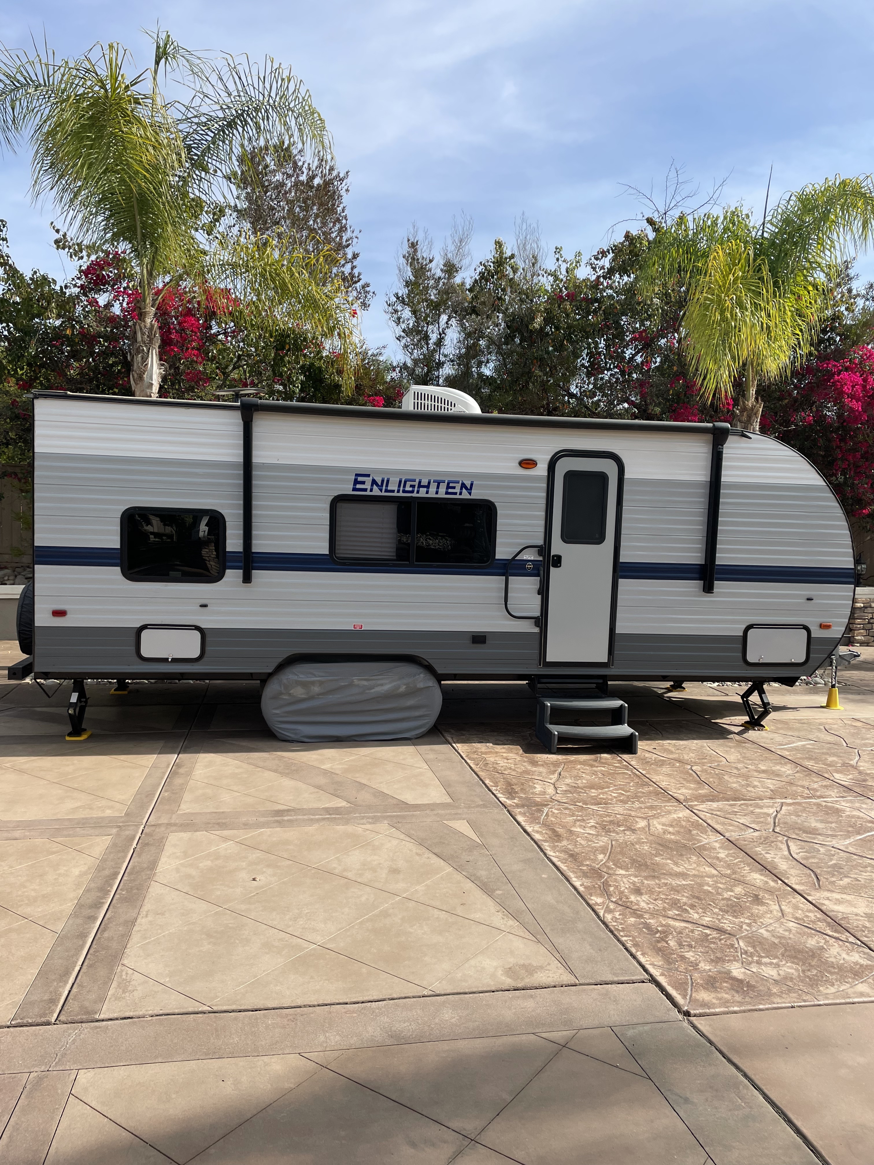 2020 Gulf Stream ENLIGHTEN 25BH RV