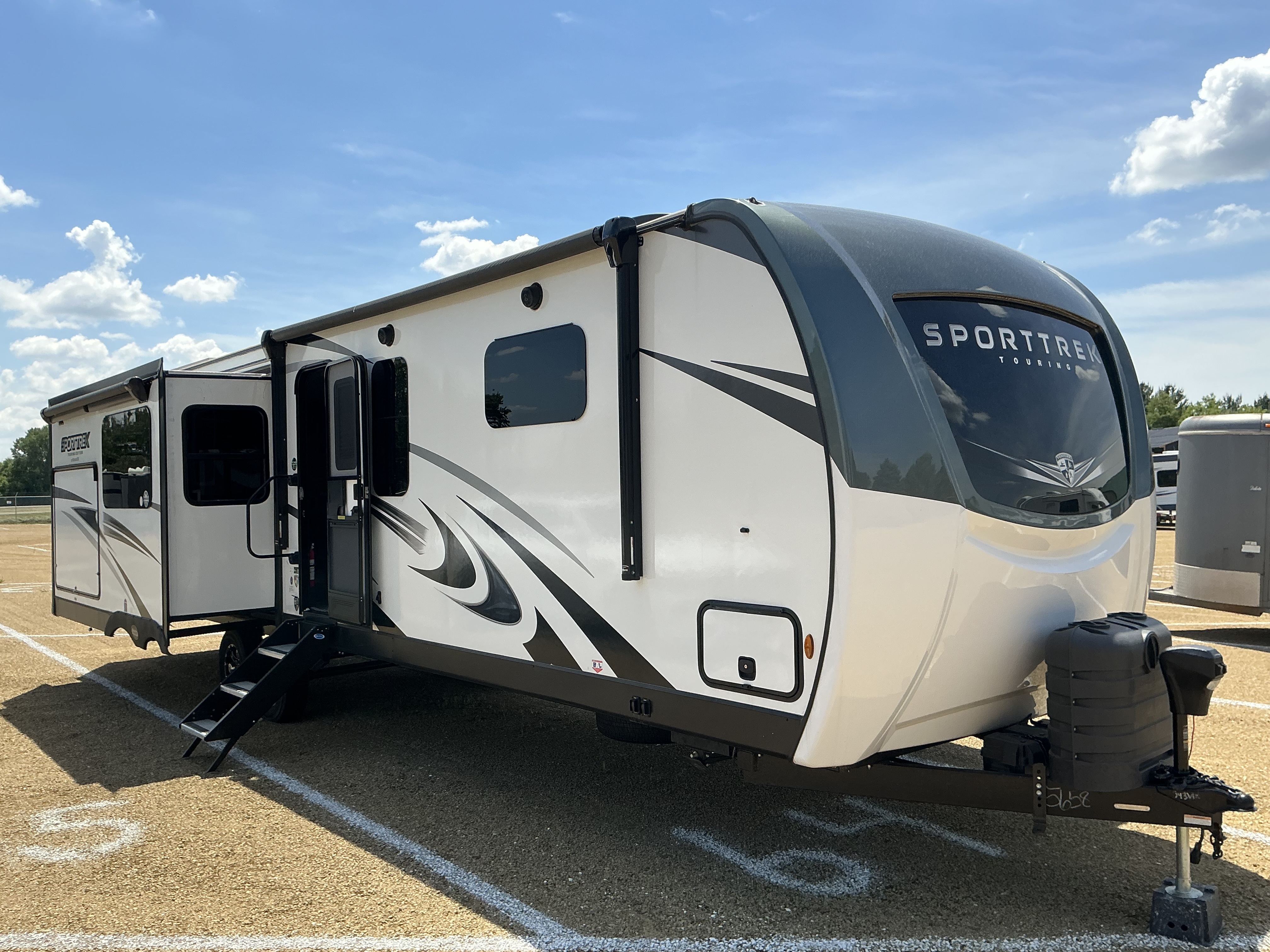 2023 Venture Rv SPORTTREK 343 VIK RV
