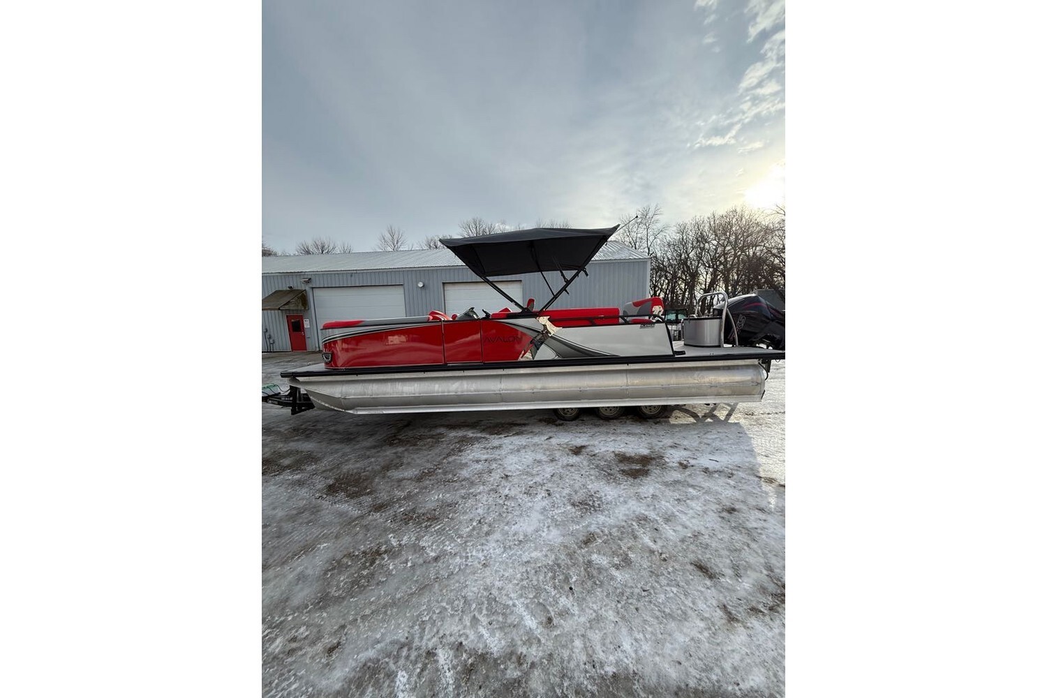 2026 Avalon LSZ 23' Cruise Rear Bench 23 FT in devils lake ND