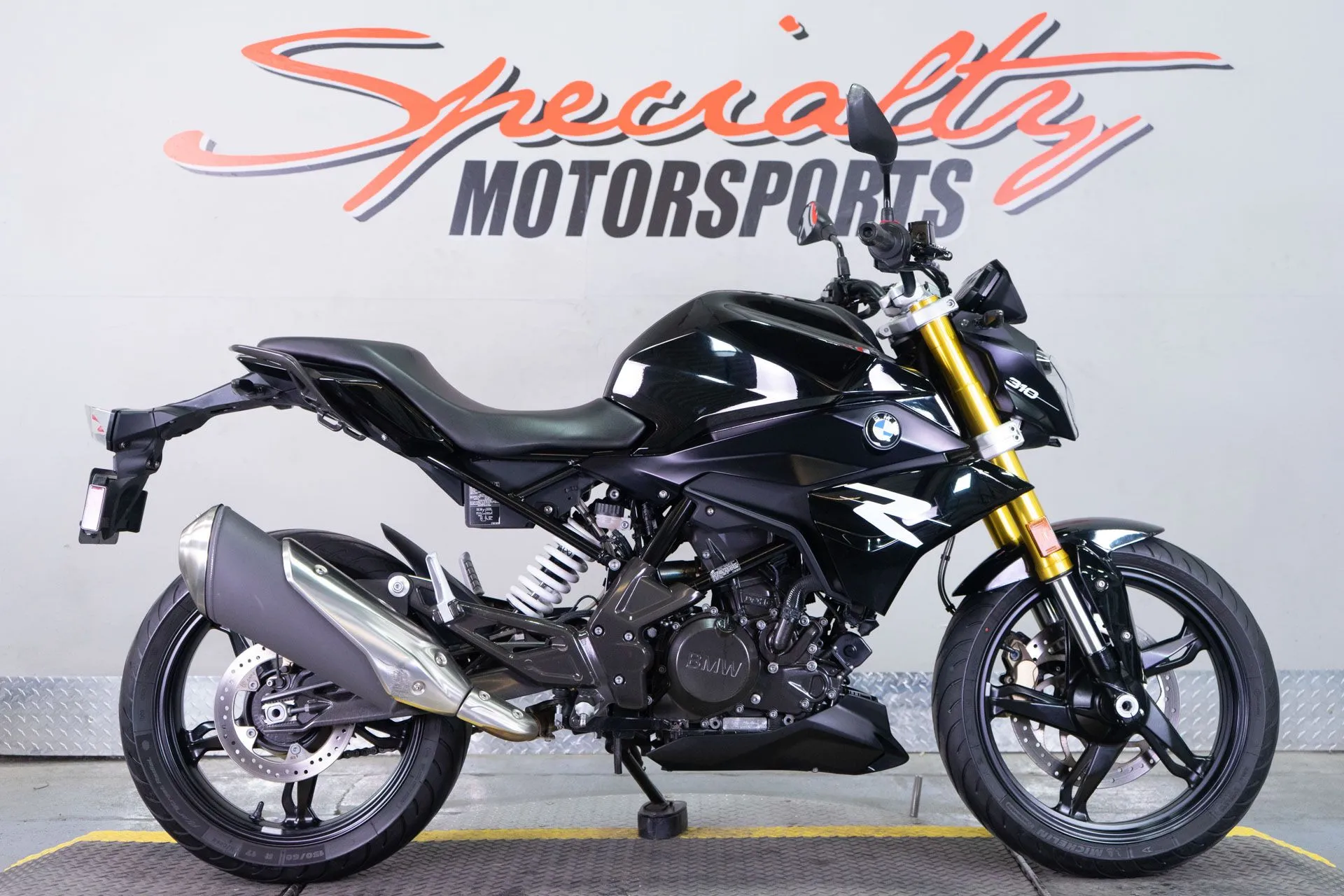 2023 BMW G 310 R