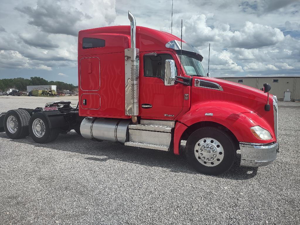 2020 KENWORTH T-680 in Pratt, KS
