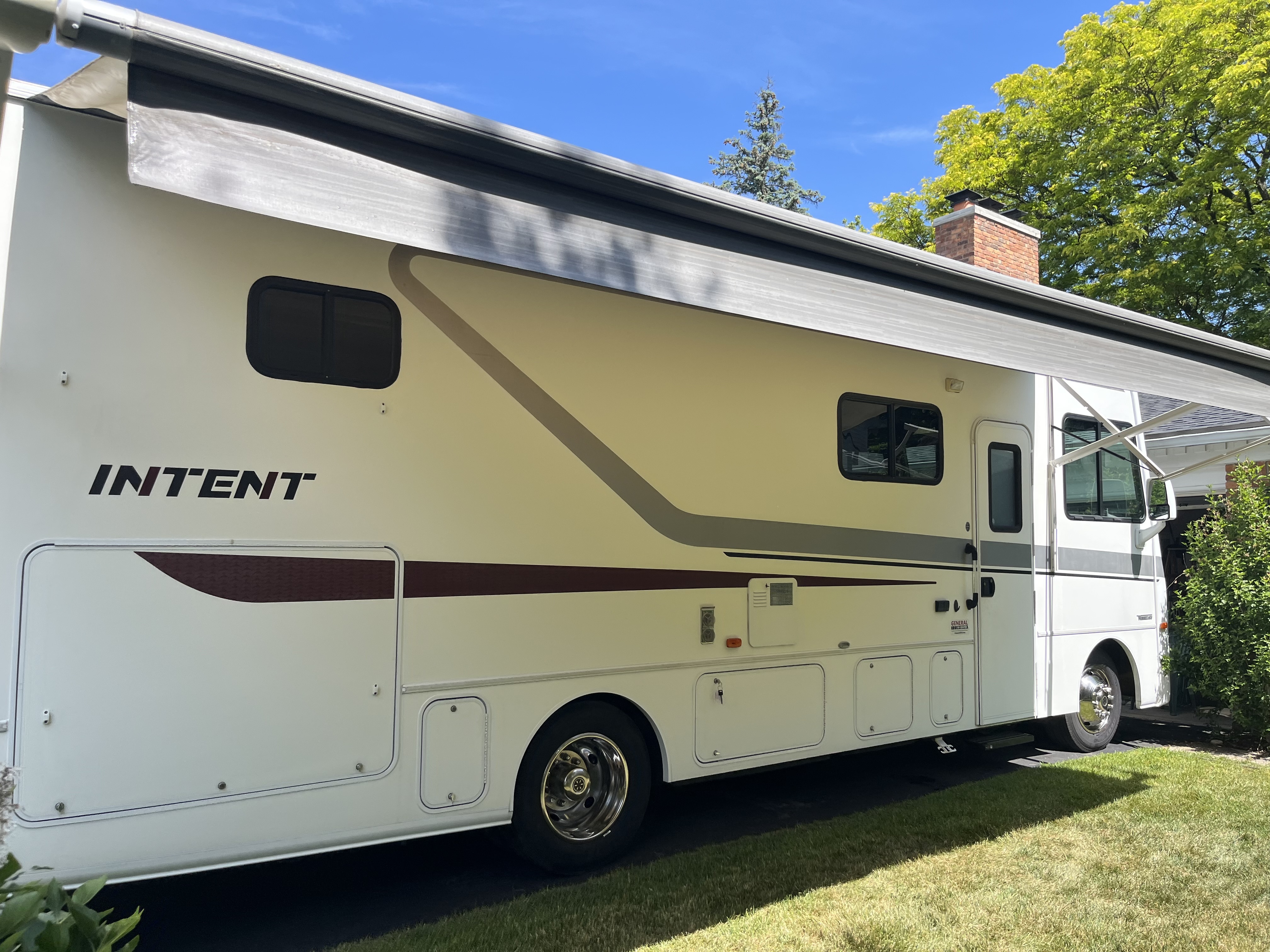 2018 Winnebago INTENT 30R in farmington hills MI