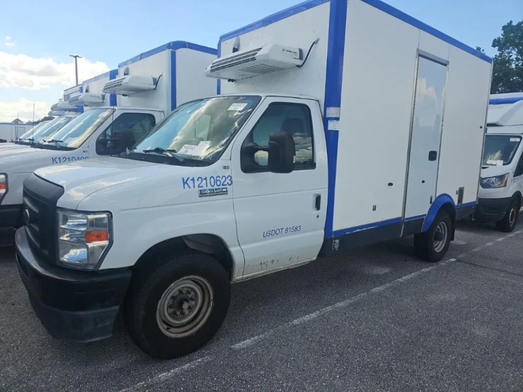 2024 FORD ECONOLINE in Langhorne, PA