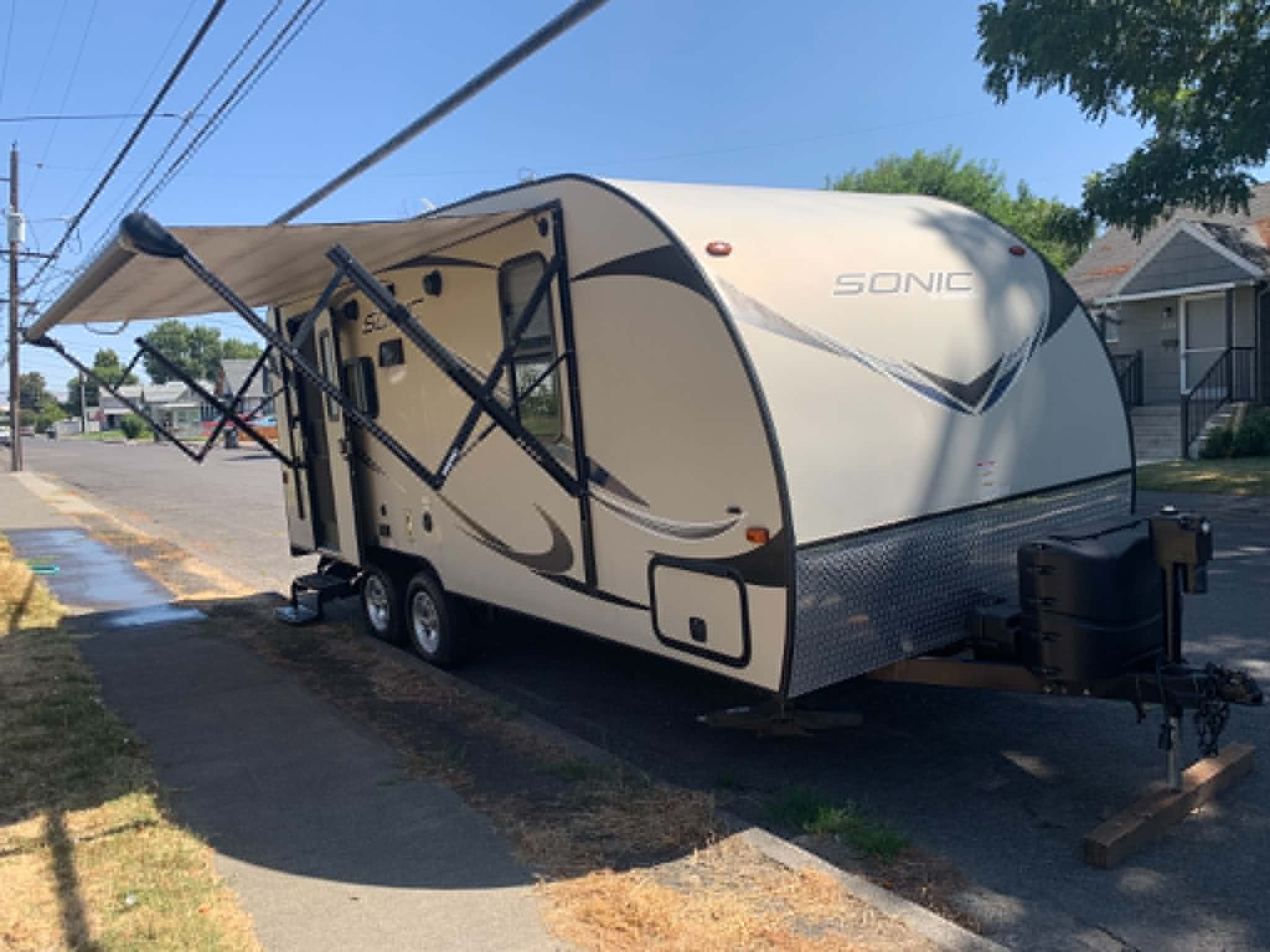 2015 Venture Rv SONIC 200VML RV