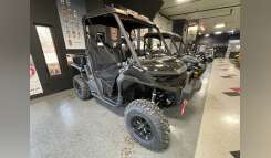 2026 Can-Am Defender XT HD11 with 10.25 in. touchscreen display UTV/Utility ATV