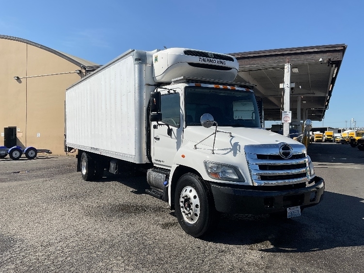 2018 HINO 338 in Tacoma, WA
