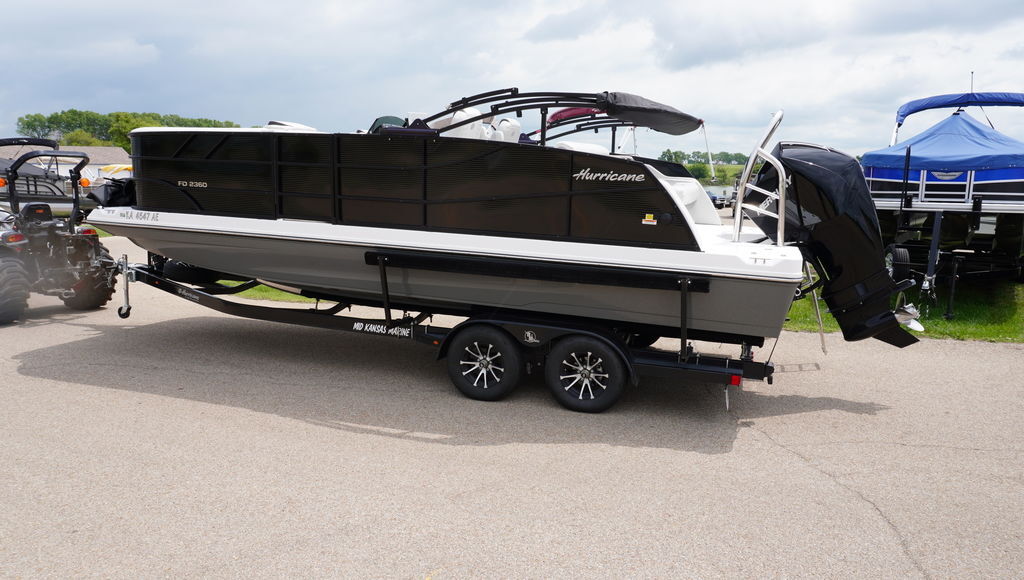 2024 Hurricane FunDeck 2360 SFL OB FD 2360 SFL OB in el dorado KS