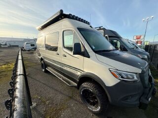 2026 STORYTELLER OVERLAND MODE BEAST