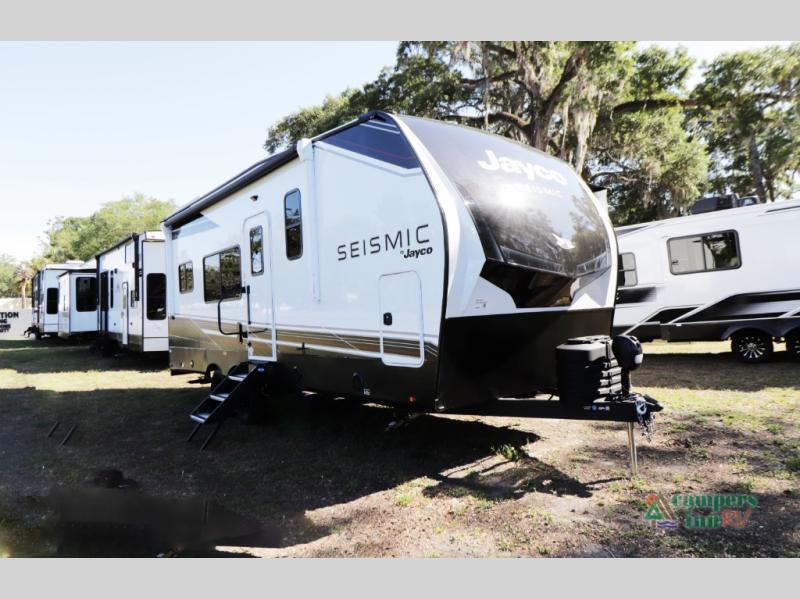 2027 Jayco Seismic 214 Travel Trailer Toy Hauler RV