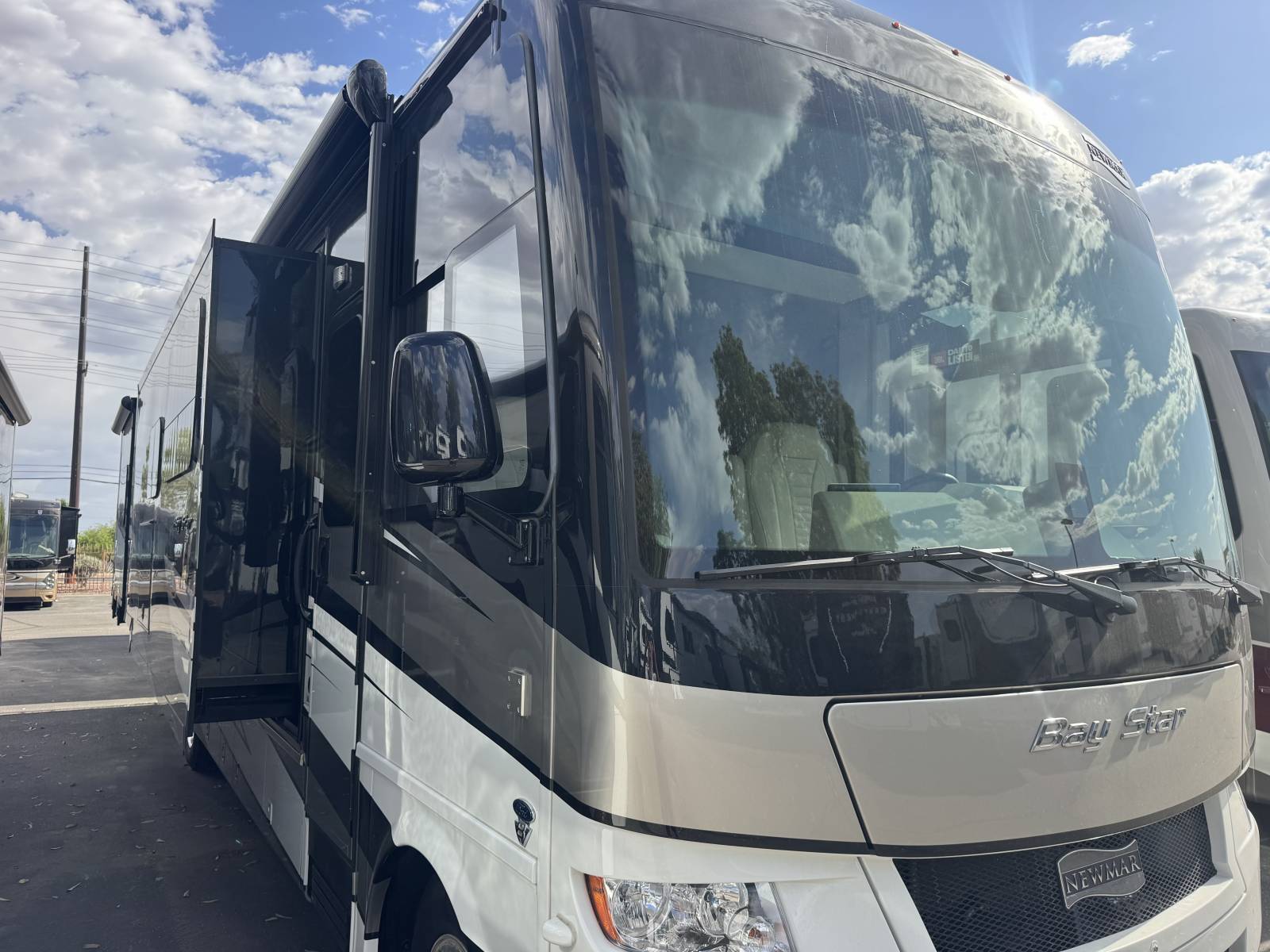 2026 Newmar Bay Star 3626 in tucson AZ