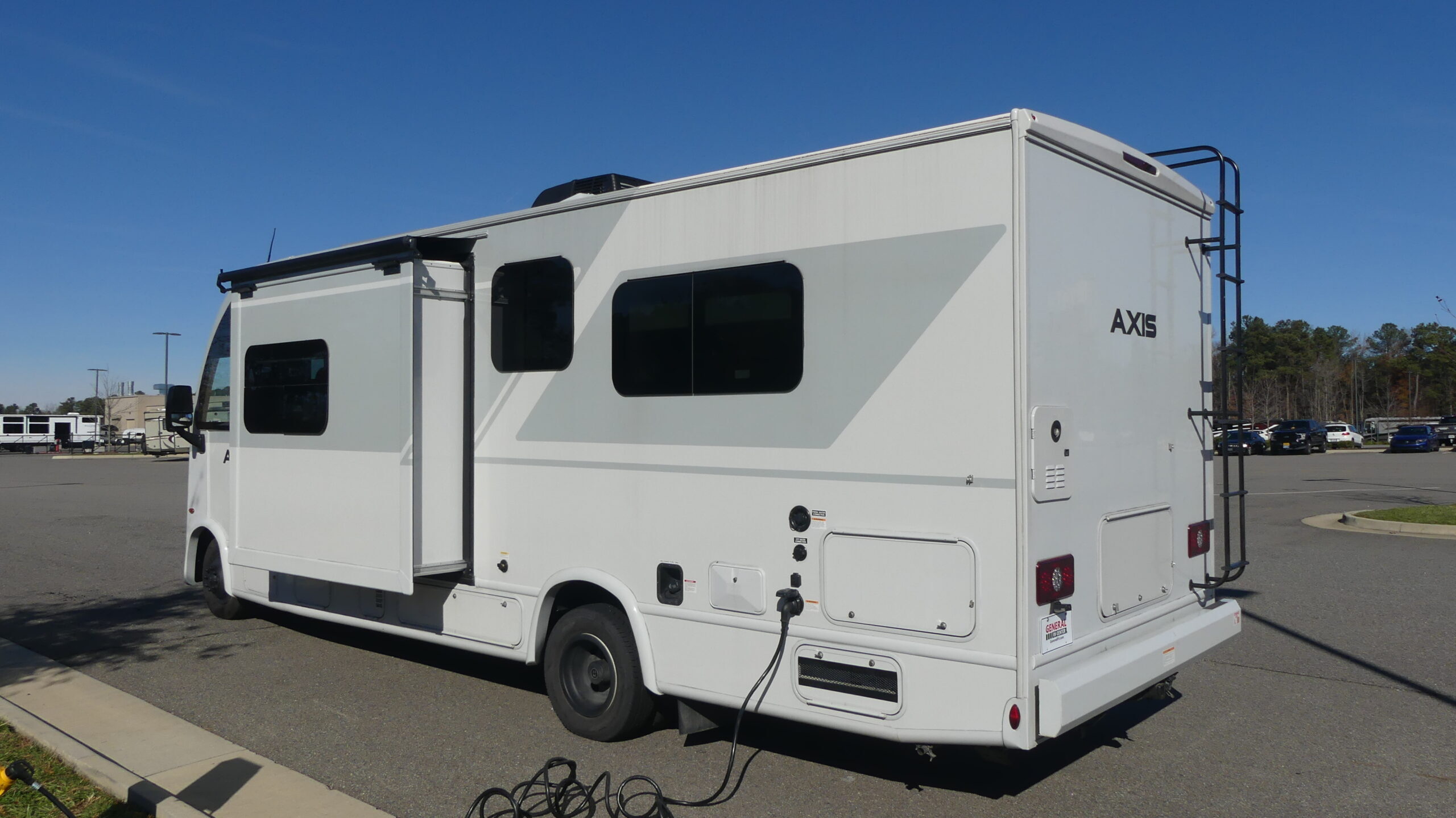 2025 Thor Motor Coach AXIS 26.1 in birch run MI