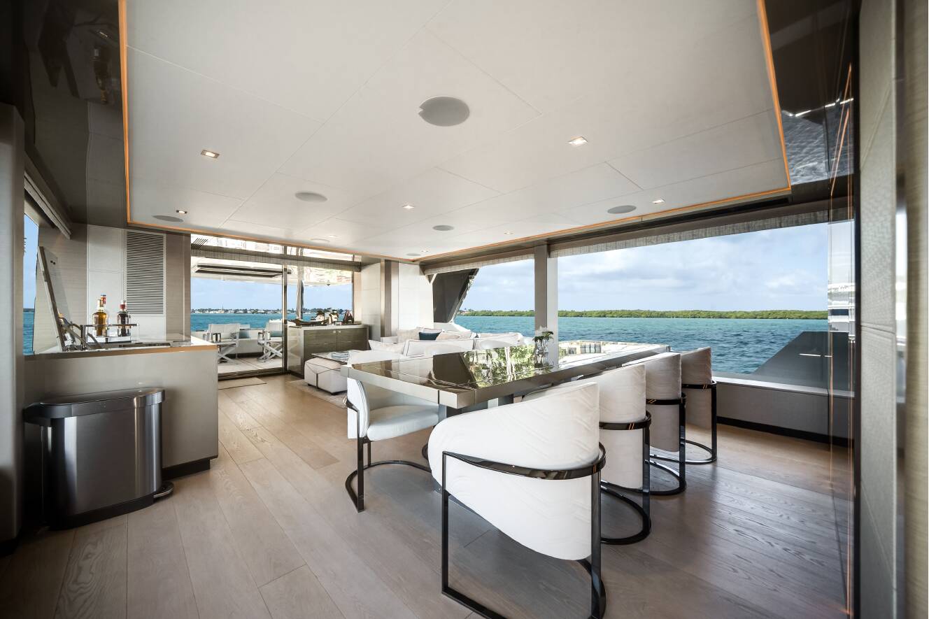 A photo of this 2023 Ocean Alexander 27R