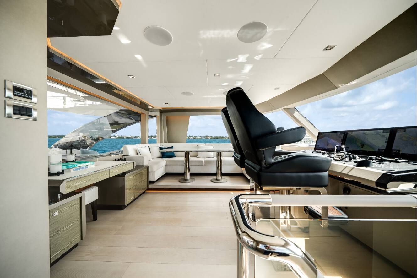 A photo of this 2023 Ocean Alexander 27R