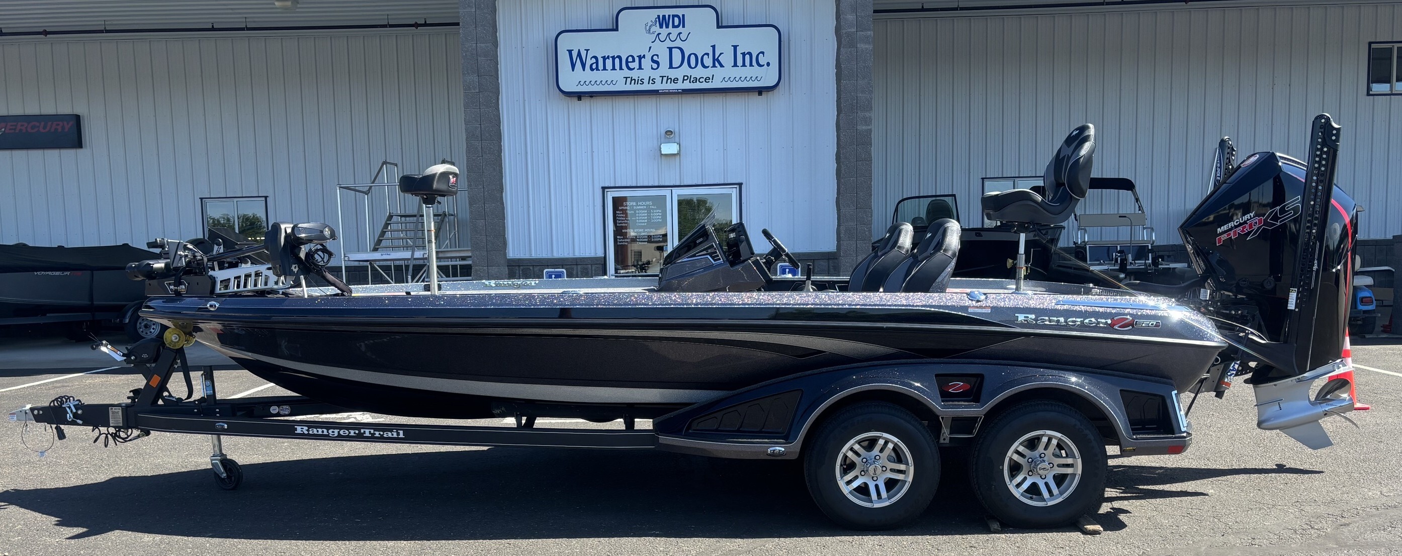 2025 Ranger Boats Z Comanche® Z520R NAN in new richmond WI