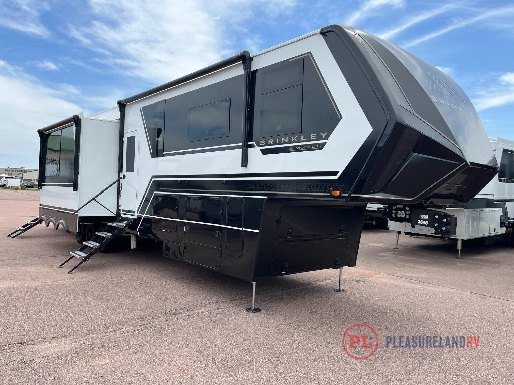 2027 Brinkley Model G 4150 Fifth Wheel Toy Hauler RV