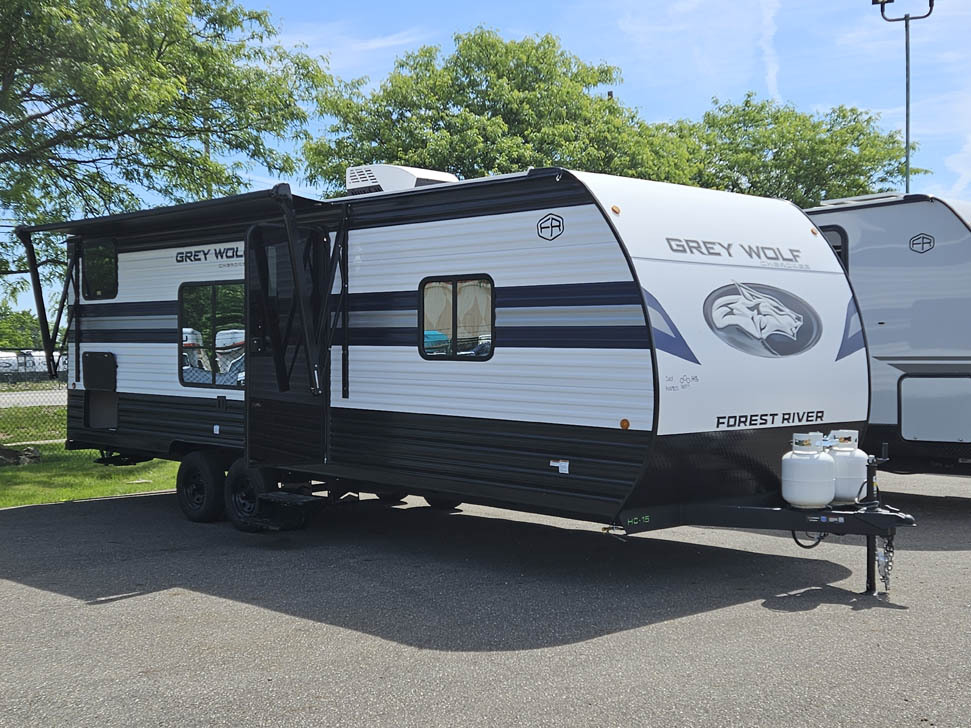 2027 Forest River Cherokee Grey Wolf 26LP in streetsboro OH
