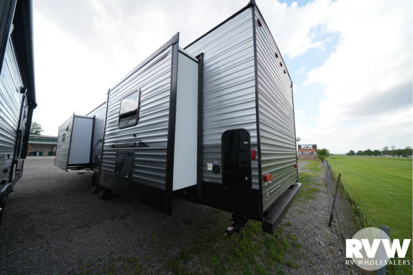 A photo of this 2027 Coachmen Catalina Destination 39MKTS