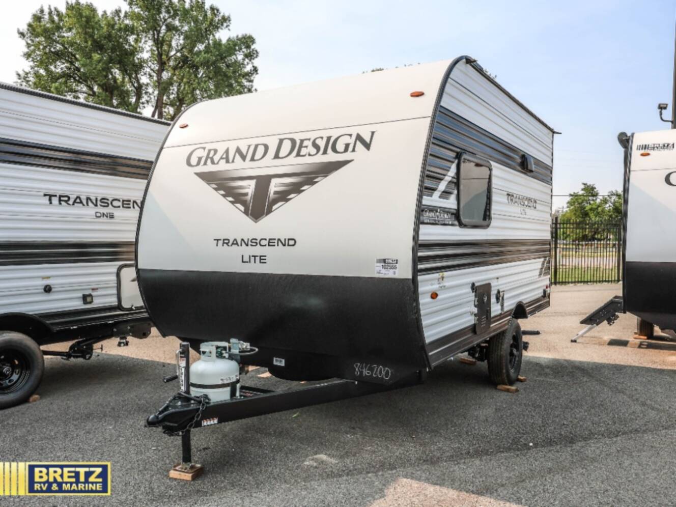 A photo of this 2027 Grand Design Transcend Lite 121RBL