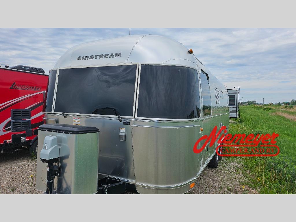 2019 Airstream Flying Cloud 25 Twin RV