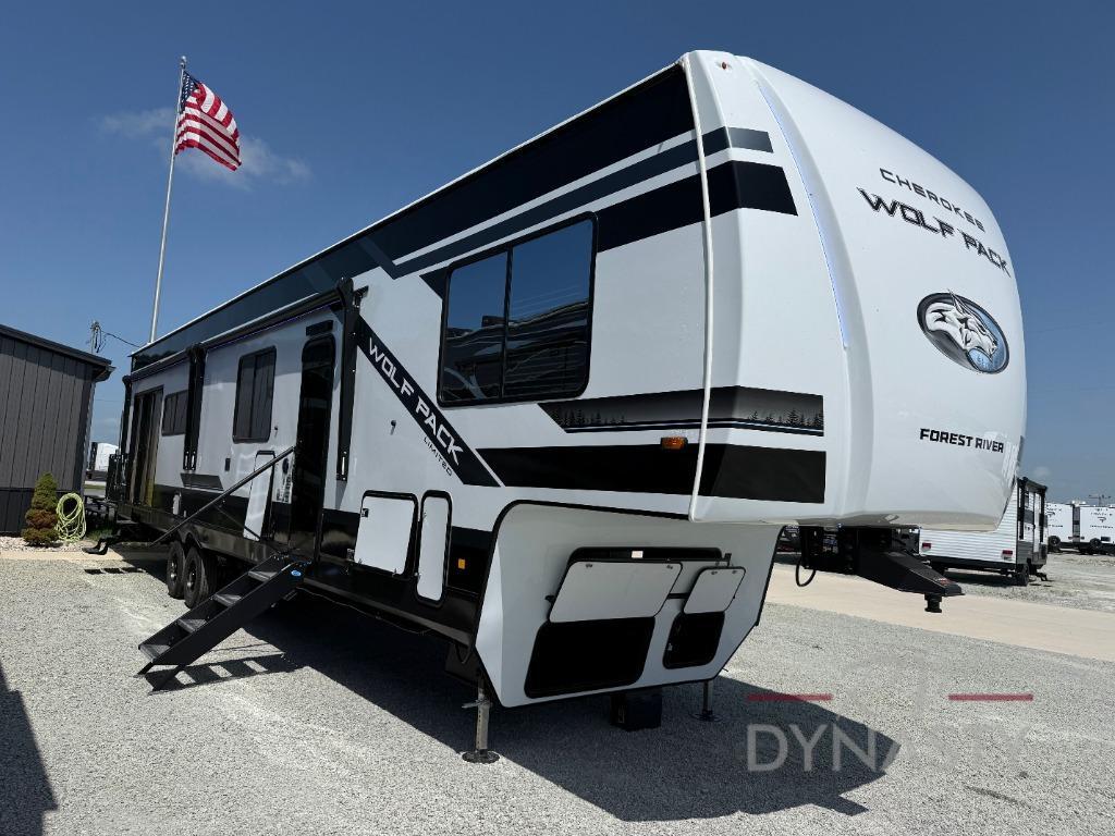 2027 Forest River Rv Cherokee Wolf Pack 350PACK15 in bunker hill IN