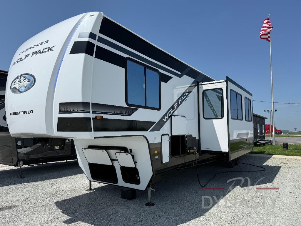 2027 Forest River Rv Cherokee Wolf Pack 350PACK15 in bunker hill IN