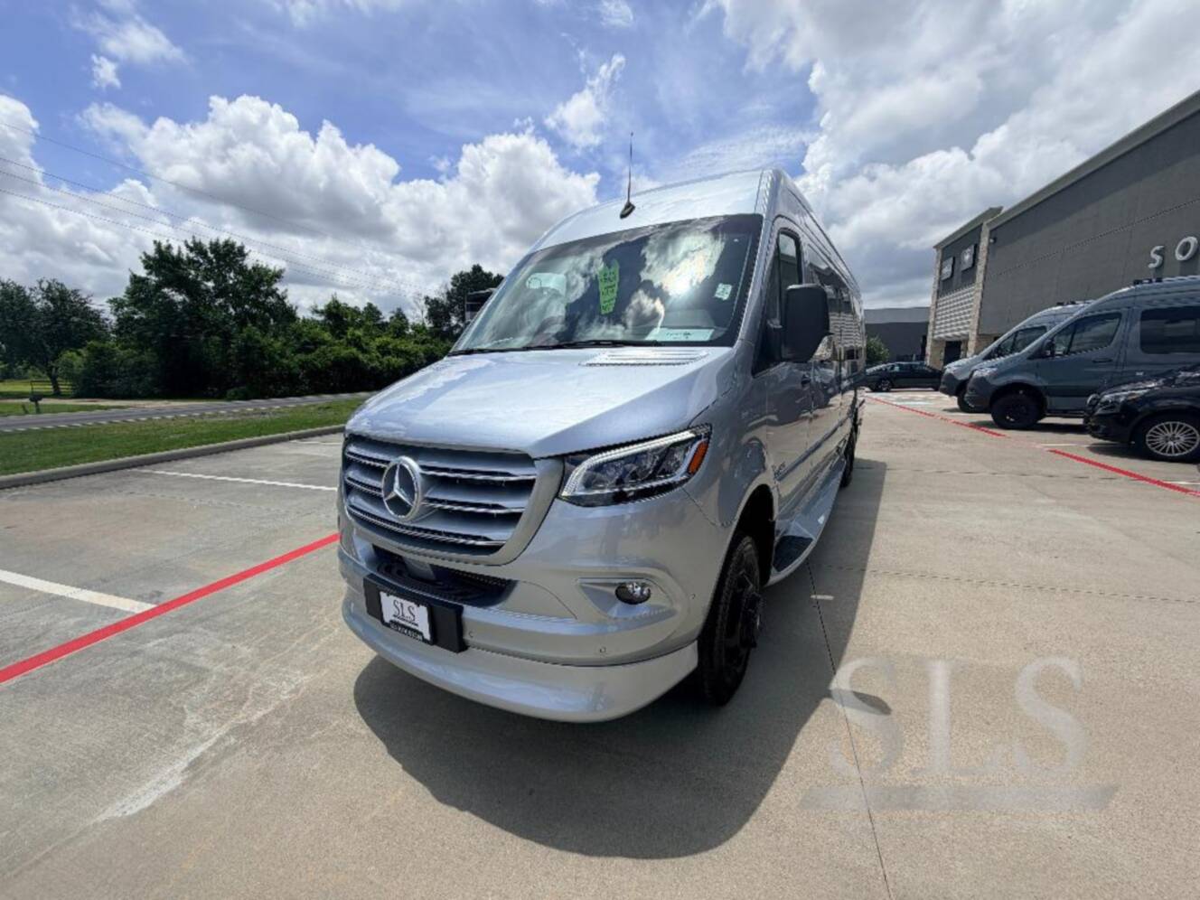 A photo of this 2027 Midwest Automotive Designs Luxe Cruiser D6 AWD 170 EXT