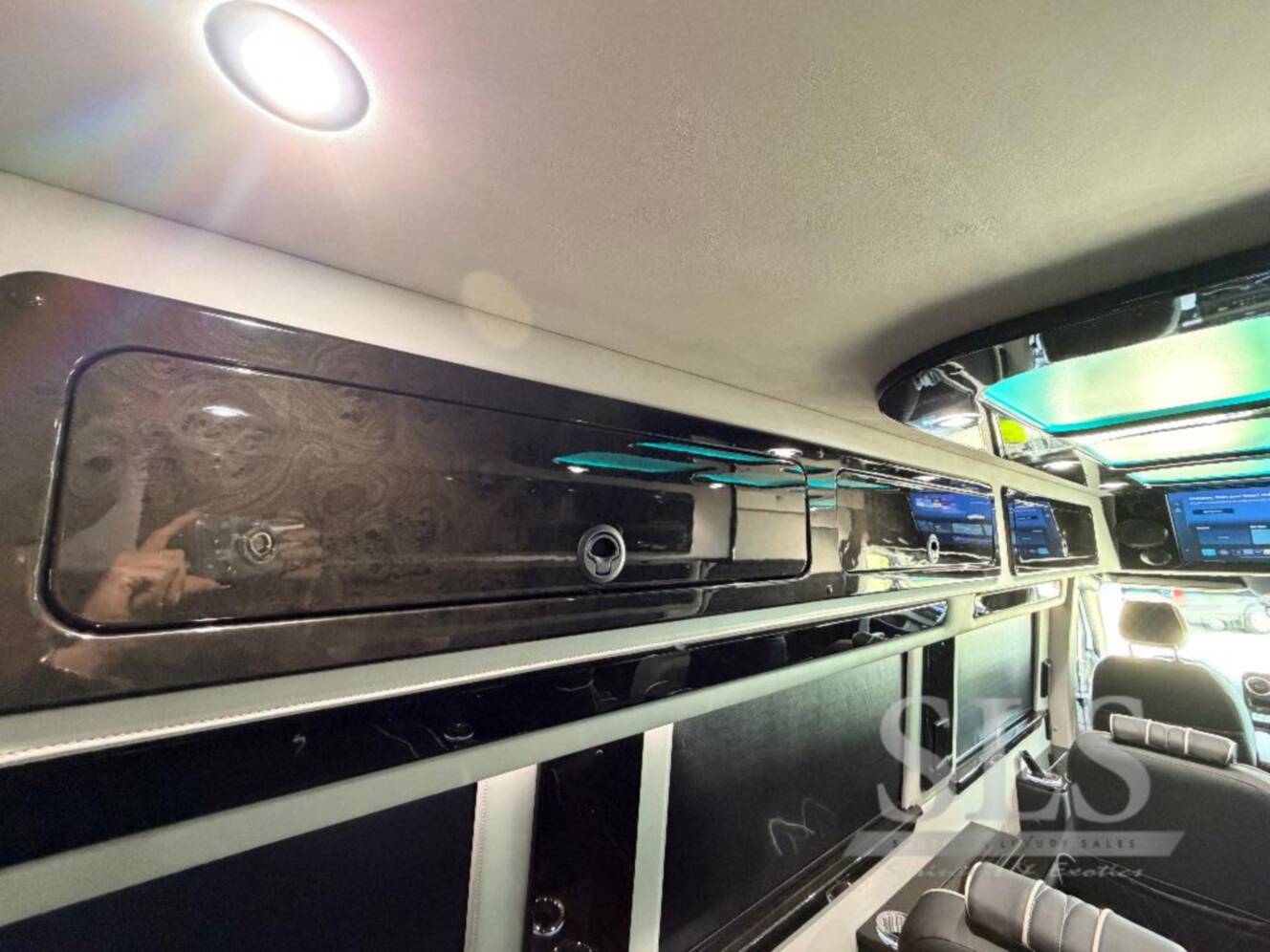A photo of this 2027 Midwest Automotive Designs Luxe Cruiser D6 AWD 170 EXT