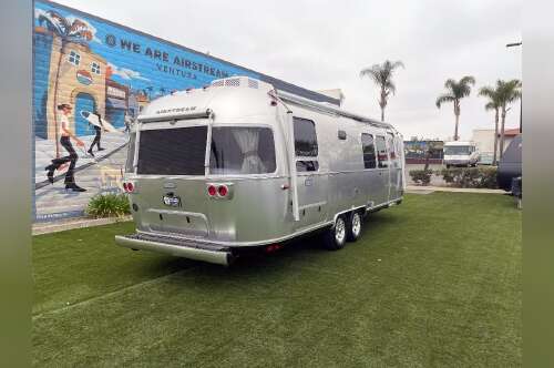 2026 Airstream Classic 28 RBT in ventura CA