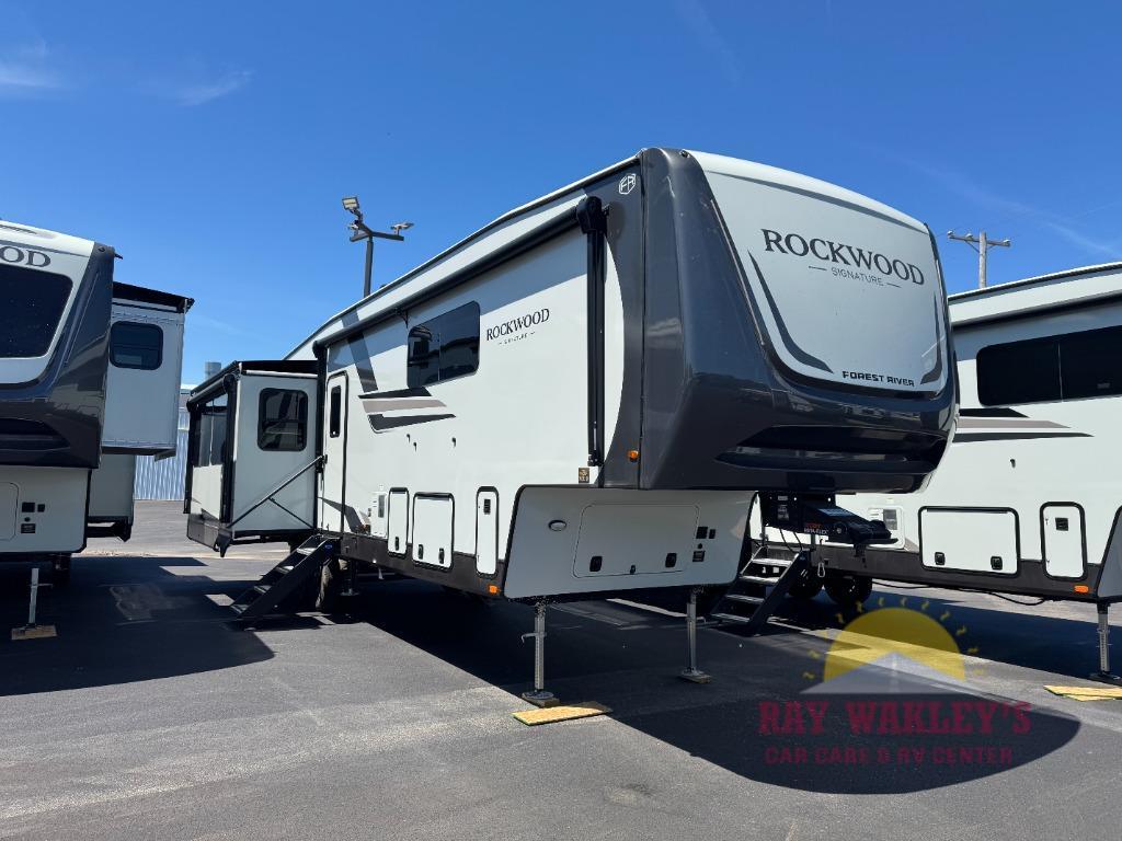 2026 Forest River Rv Rockwood Signature 401SFB in north east PA