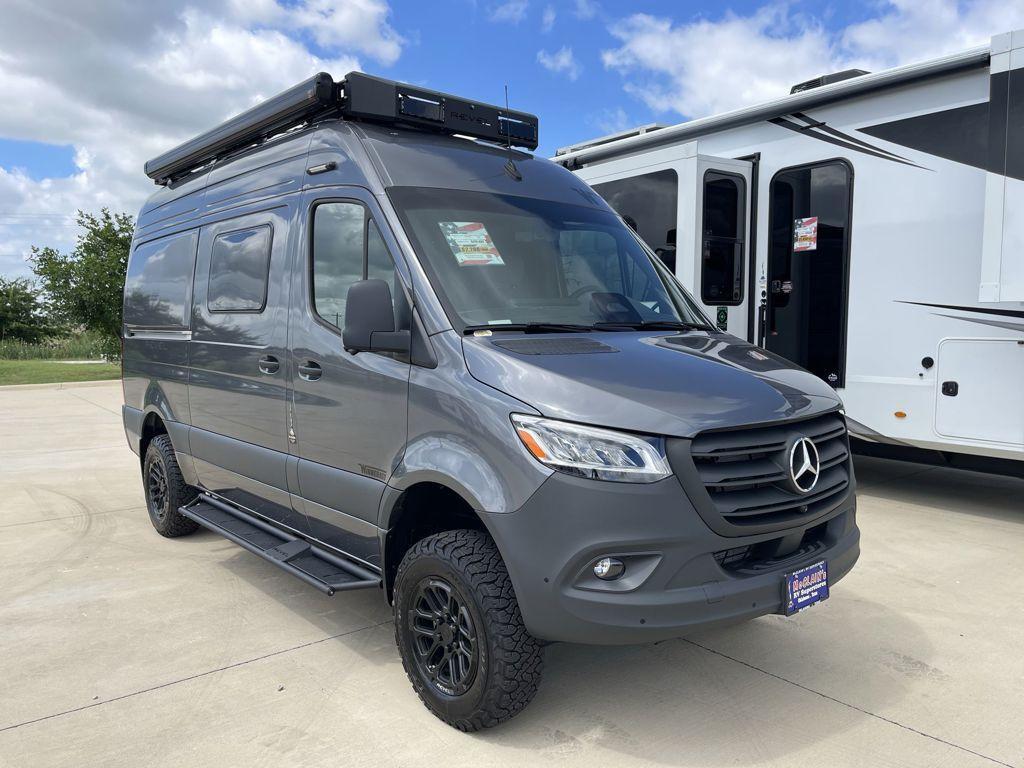 2027 Winnebago Revel 44EC in sanger TX