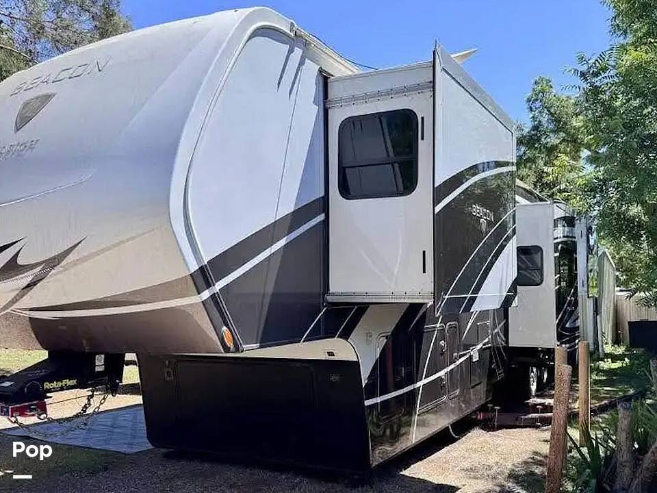 2022 Vanleigh Rv Beacon 42RKB in santa maria CA
